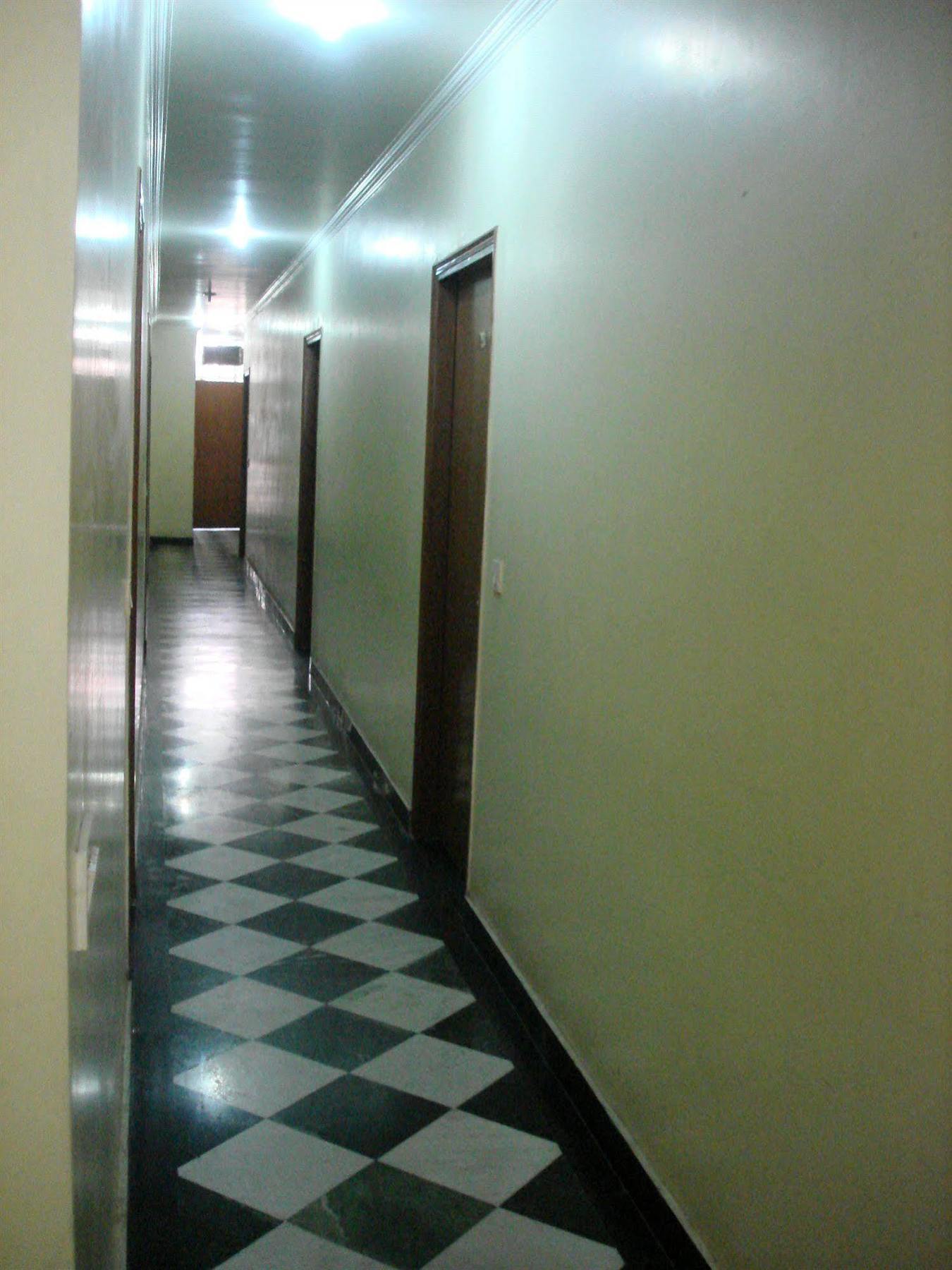 Hotel Westend Holiday Home 5 Mint From Nizamuddin Railway Station Ню Делхи Екстериор снимка